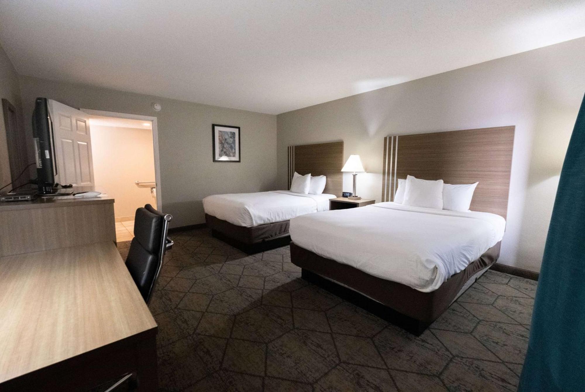 Baymont By Wyndham Effingham Hotel Exterior foto